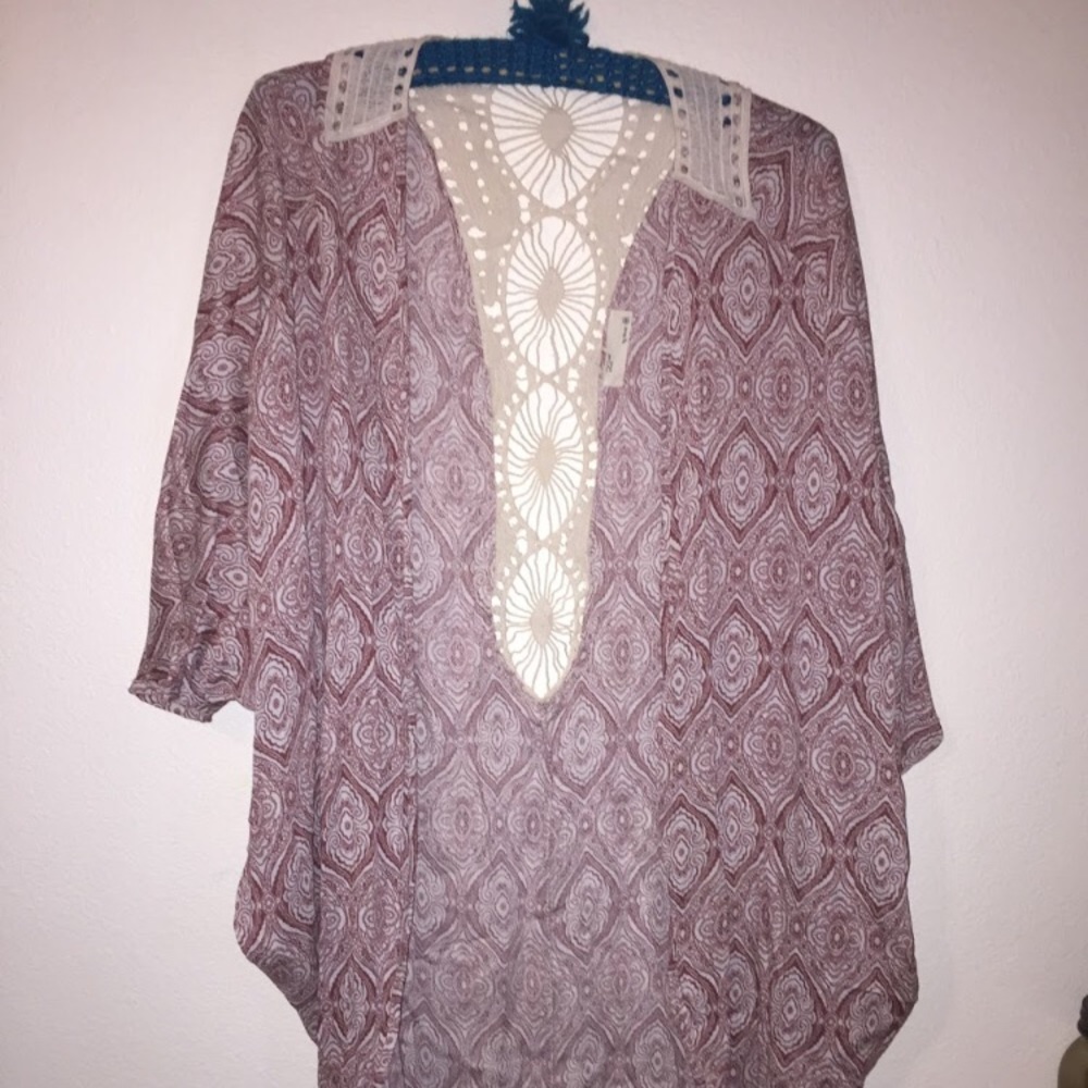 Cardigan/cami with lace